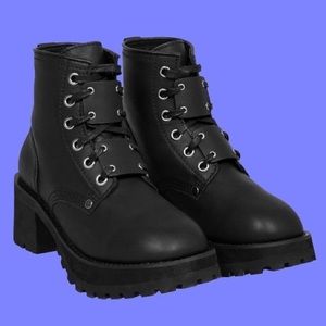 UNIF Dedi Platform Boots